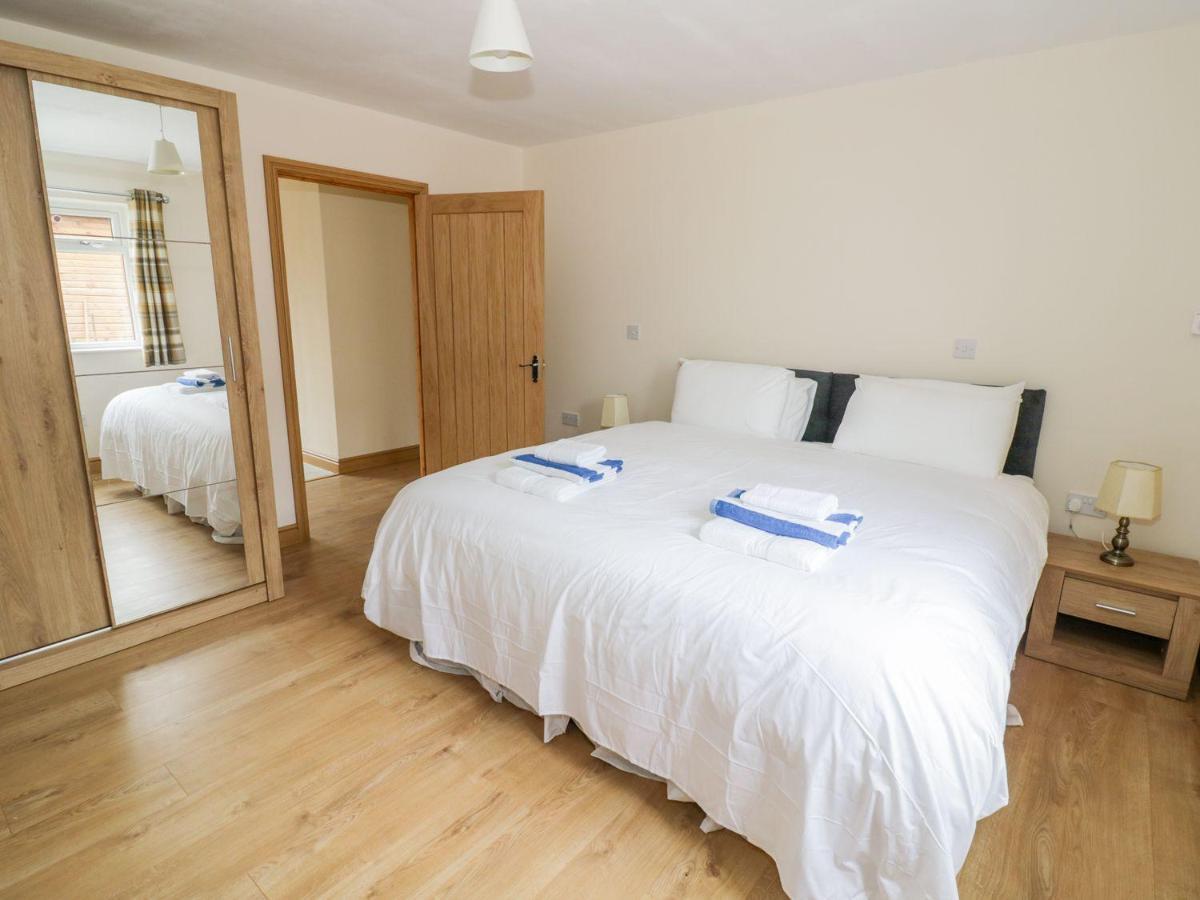 Makins lodges Nuneaton Extérieur photo