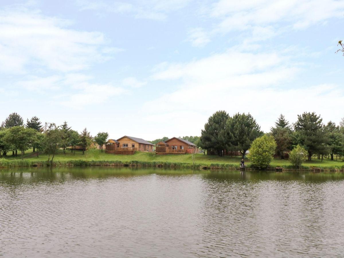 Makins lodges Nuneaton Extérieur photo