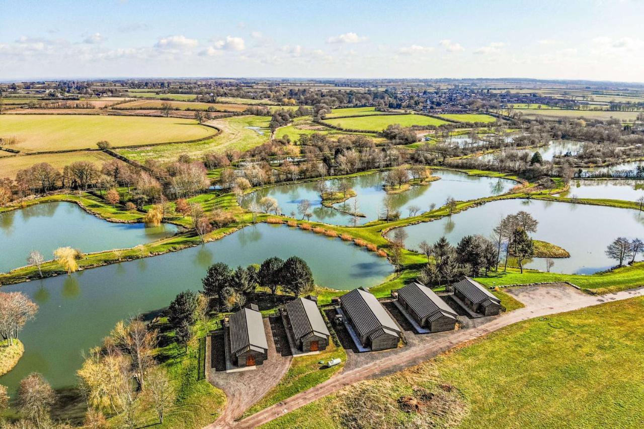 Makins lodges Nuneaton Extérieur photo